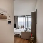 Appartement Waterfront Vibes By Wonderful Italy